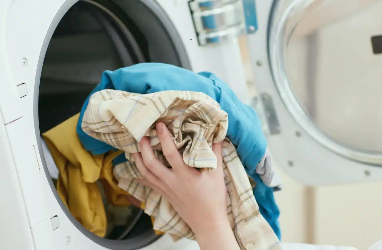 pranje odjeće šareni veš roba veš mašina bubanj